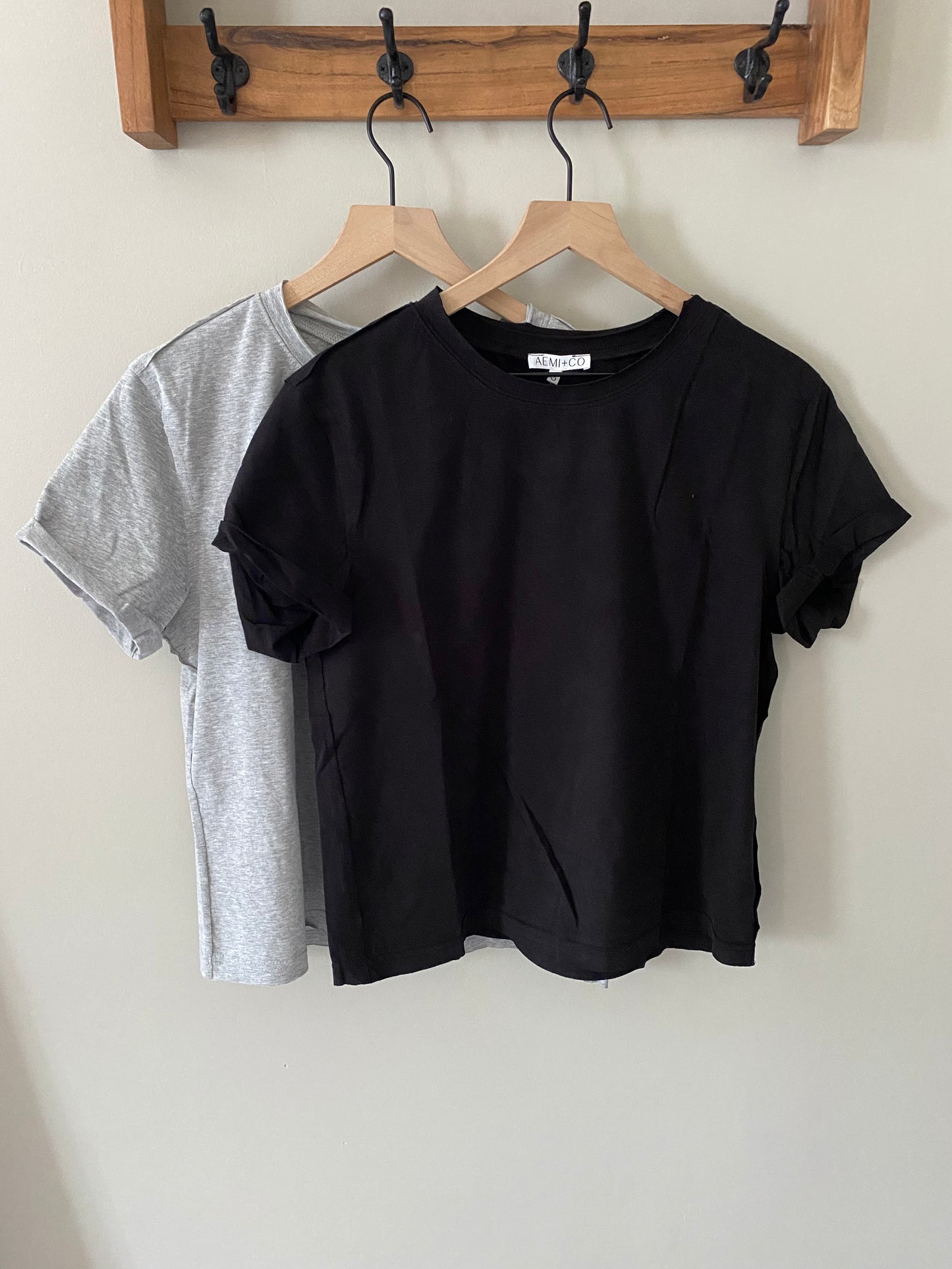 the every day basic tee